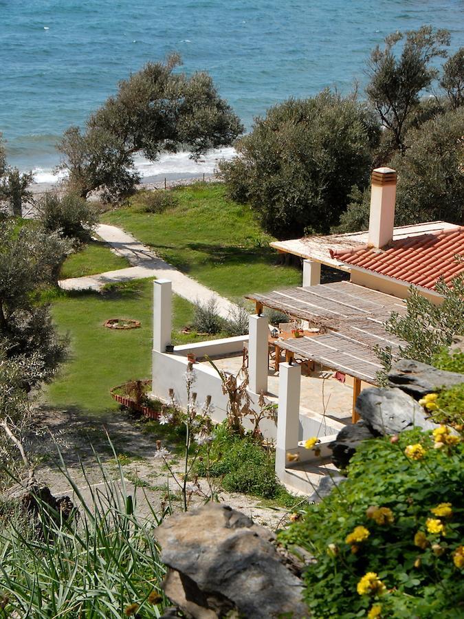 Melinda Holiday House Plomari Quarto foto